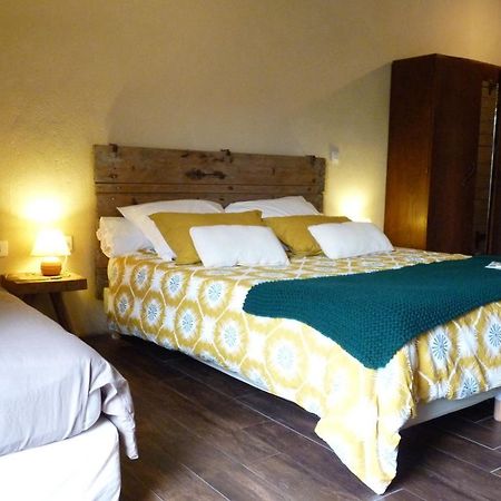 Chambres D'Hotes Le Chateau Rouge Saint-Germain-sur-Moine ภายนอก รูปภาพ