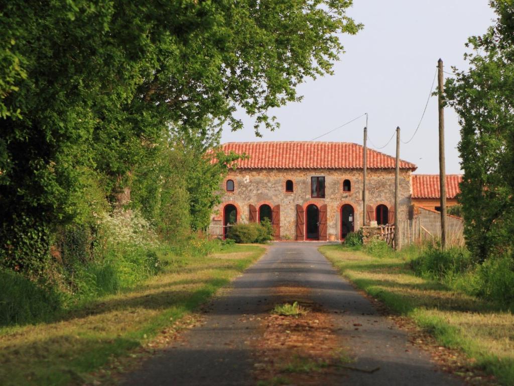 Chambres D'Hotes Le Chateau Rouge Saint-Germain-sur-Moine ภายนอก รูปภาพ